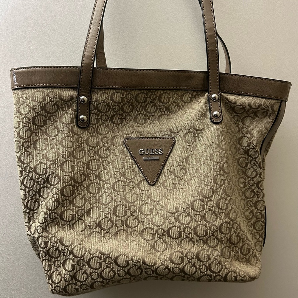 GUESS Tan and Brown Logo Tote